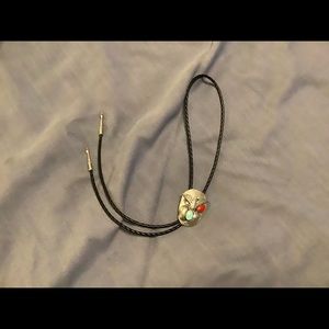 VINTGE STYLIZED EAGLE BOLO TIE